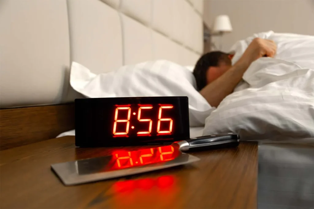 How To Stop Oversleeping