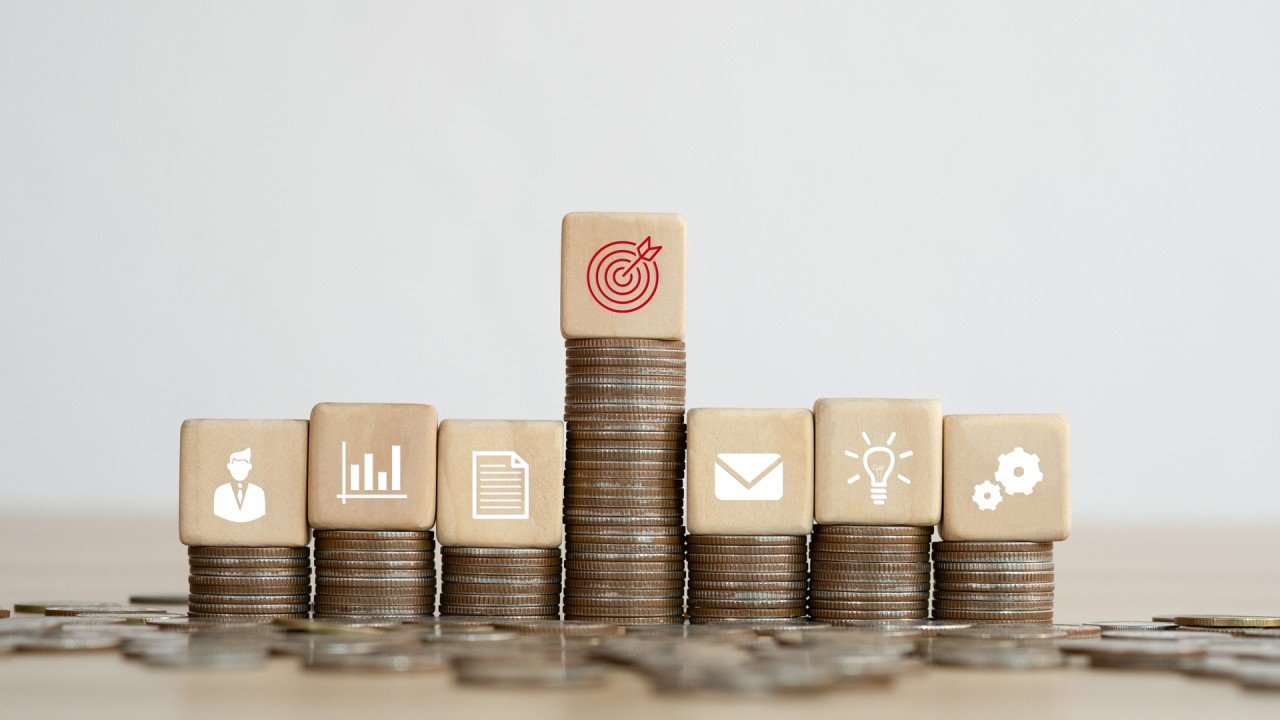 Bootstrapping vs. Fundraising