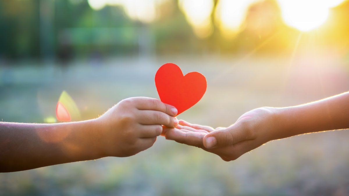 Small Gestures That Maintain Love